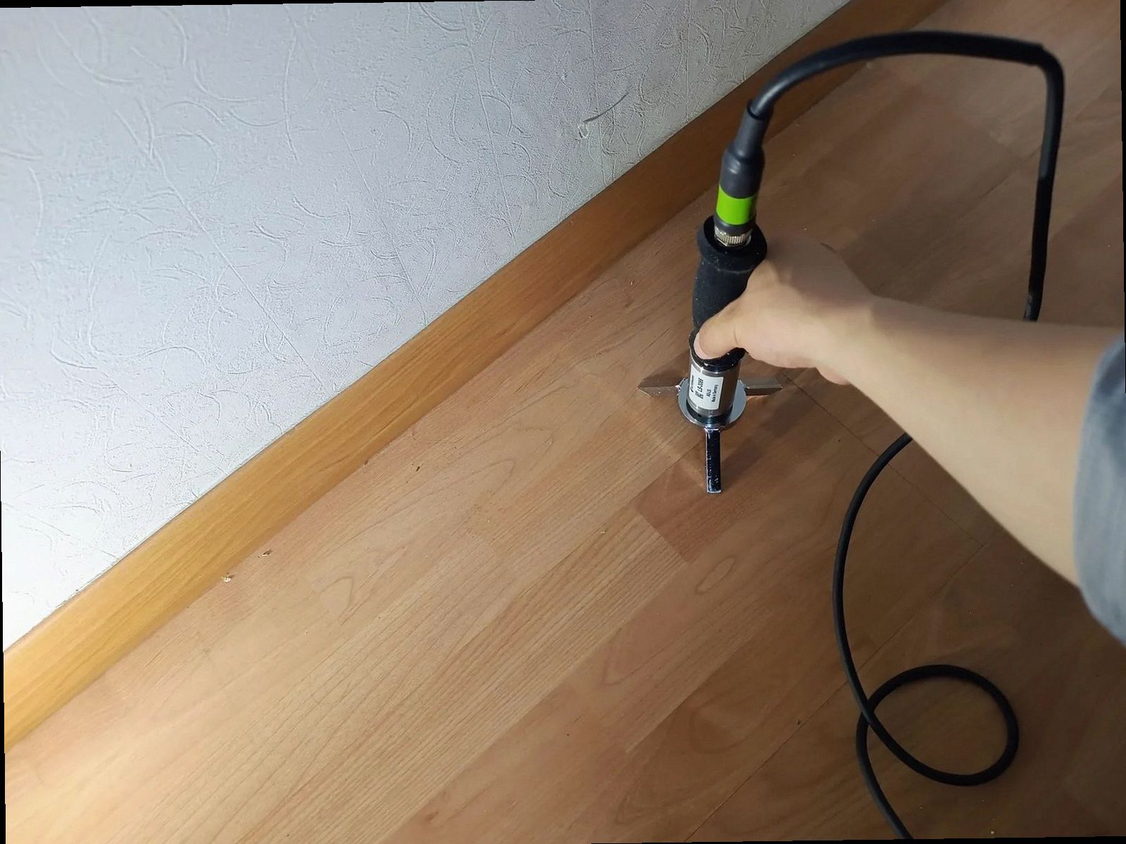 부산 강서구 누수탐지 대저1동 누수탐지 거실도배누수 결로 자국과 물자국의 차이